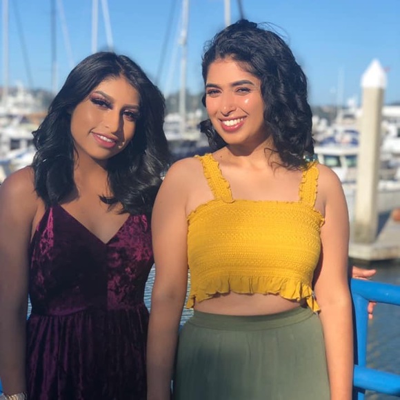 Meet your Posher, Anahi - Picture 3 of 8